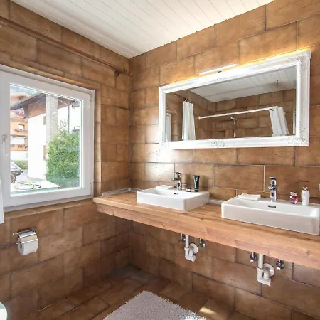 Waldhaus Ii * Mayrhofen